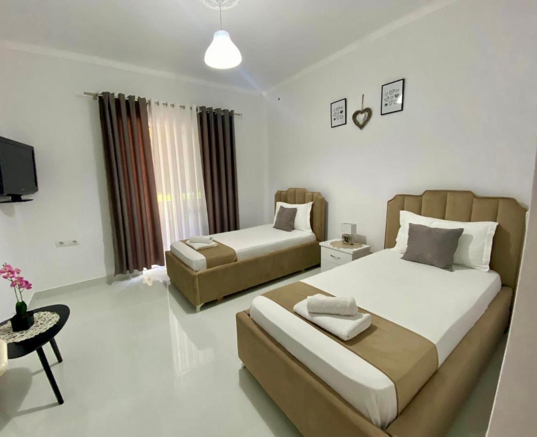 Ona Apartament Sarandë Eksteriør billede