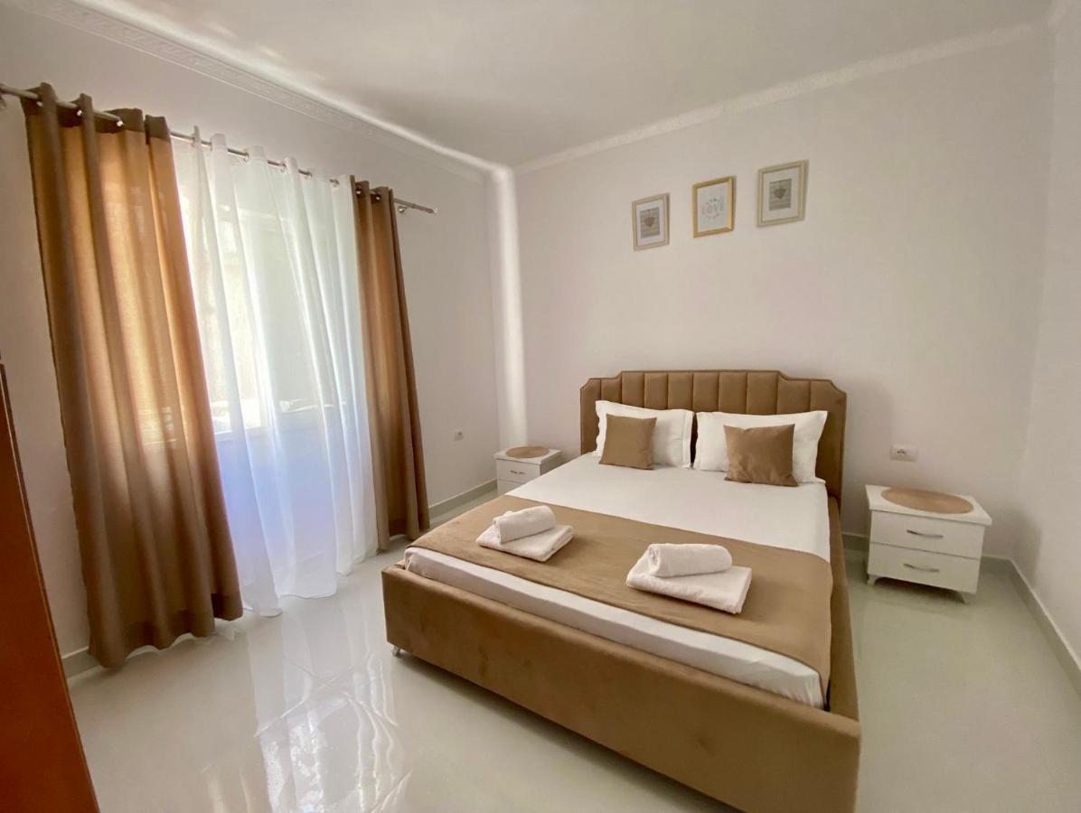 Ona Apartament Sarandë Eksteriør billede